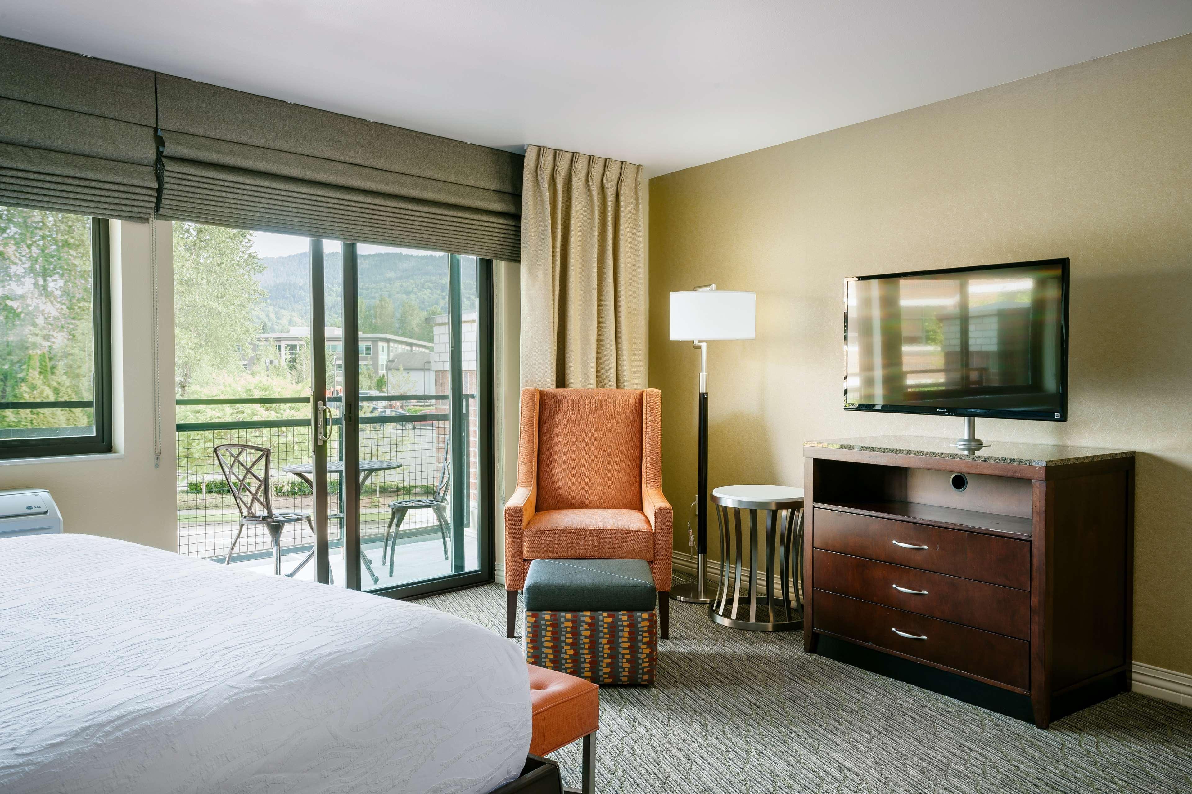 Hilton Garden Inn Seattle/Issaquah Ngoại thất bức ảnh