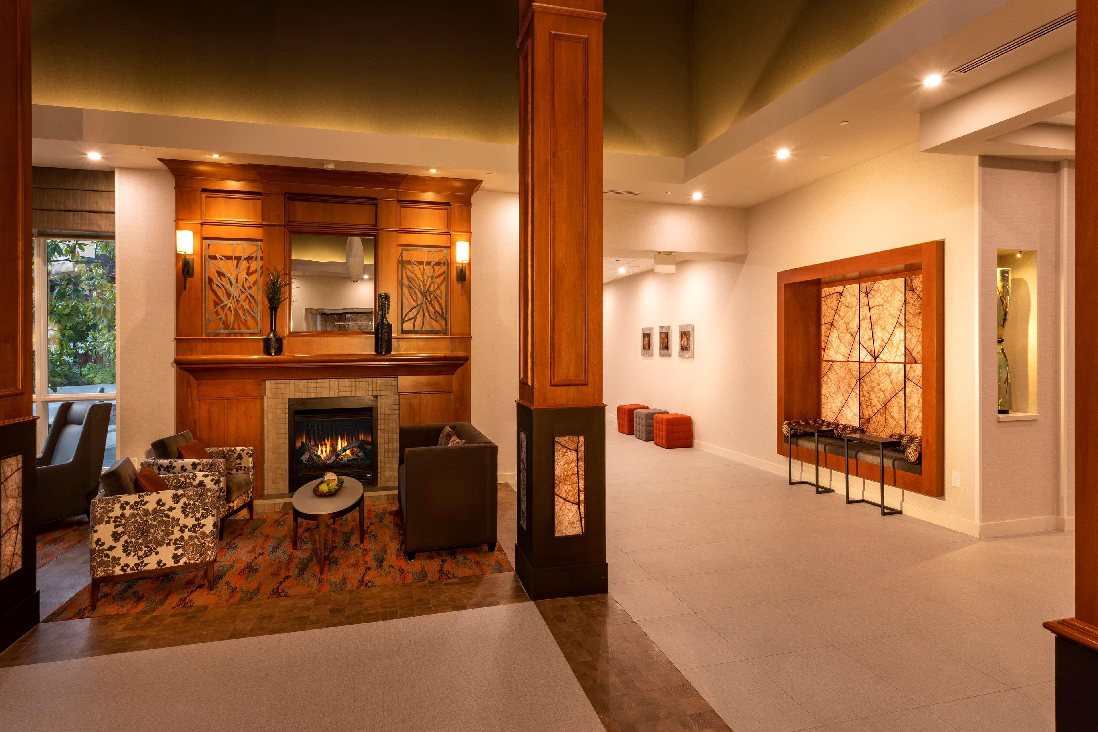 Hilton Garden Inn Seattle/Issaquah Ngoại thất bức ảnh